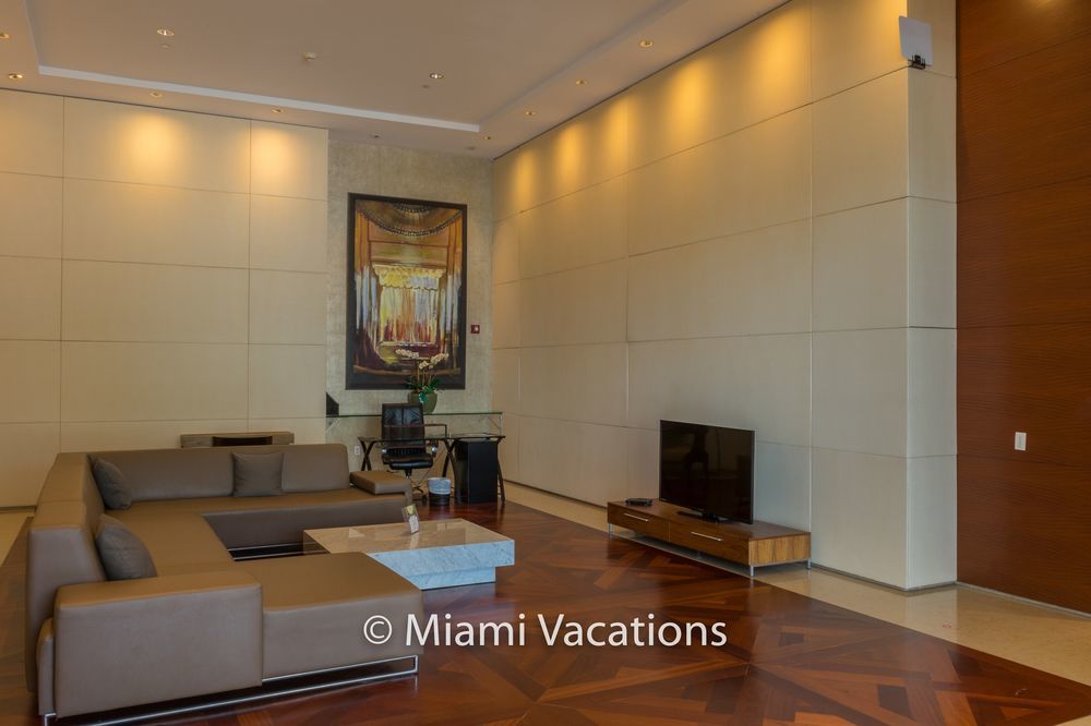 Churchill Suites Miami Brickell - One Broadway Екстериор снимка
