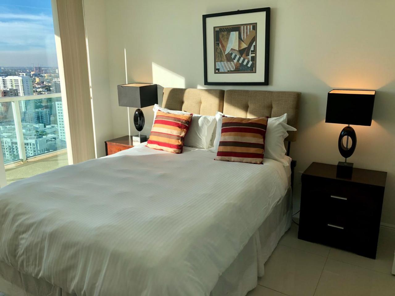 Churchill Suites Miami Brickell - One Broadway Екстериор снимка