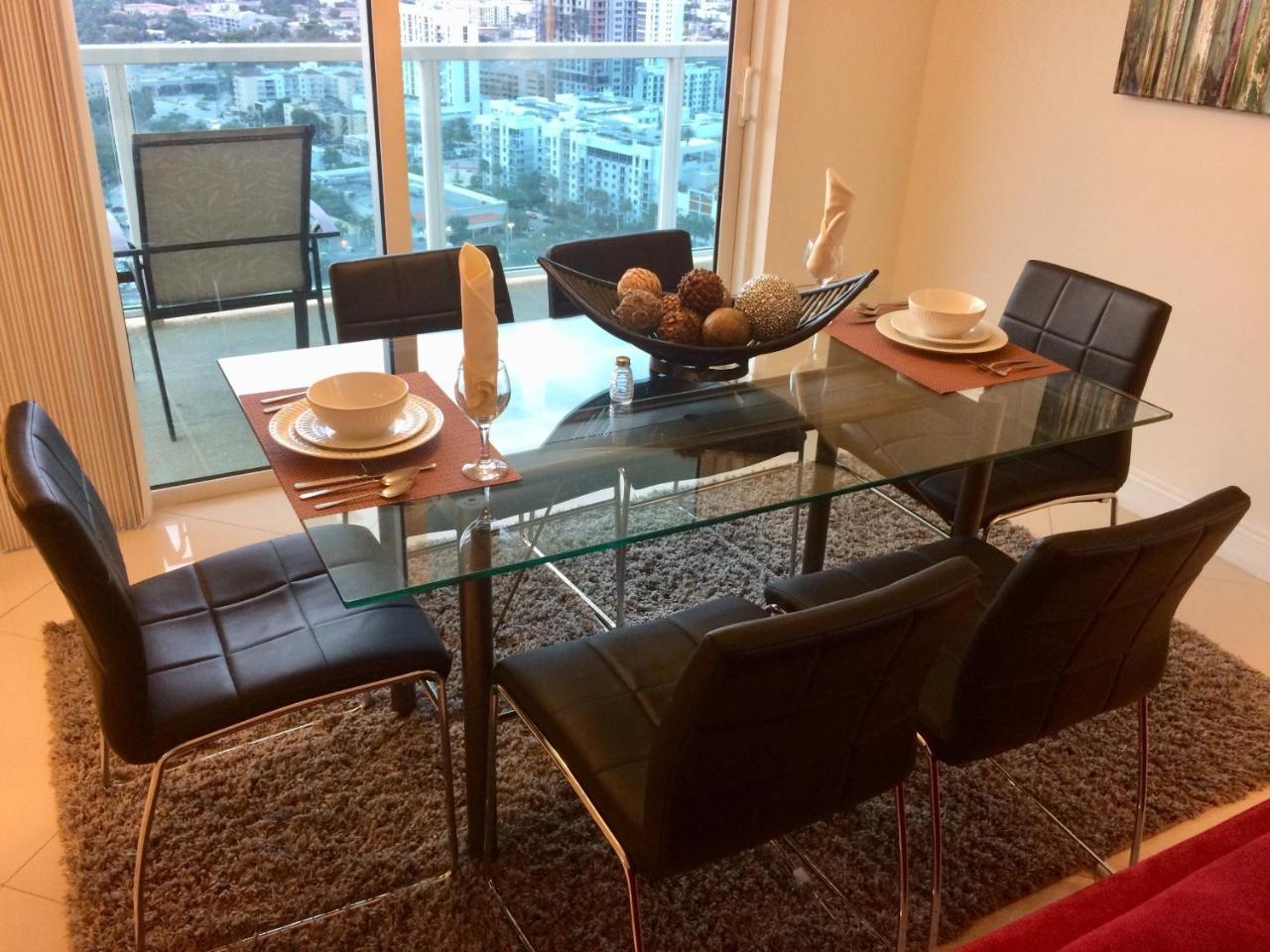 Churchill Suites Miami Brickell - One Broadway Екстериор снимка