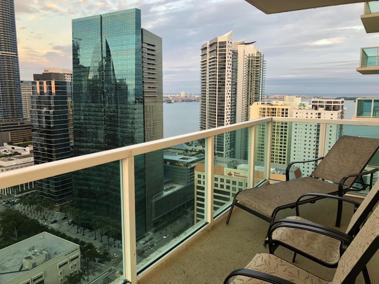 Churchill Suites Miami Brickell - One Broadway Екстериор снимка
